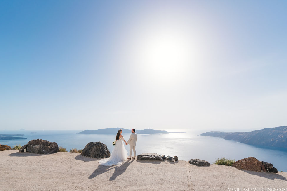 rocabella-hotel-wedding-elopement-infiniti-kiosk-santorini-greece-imerovigli