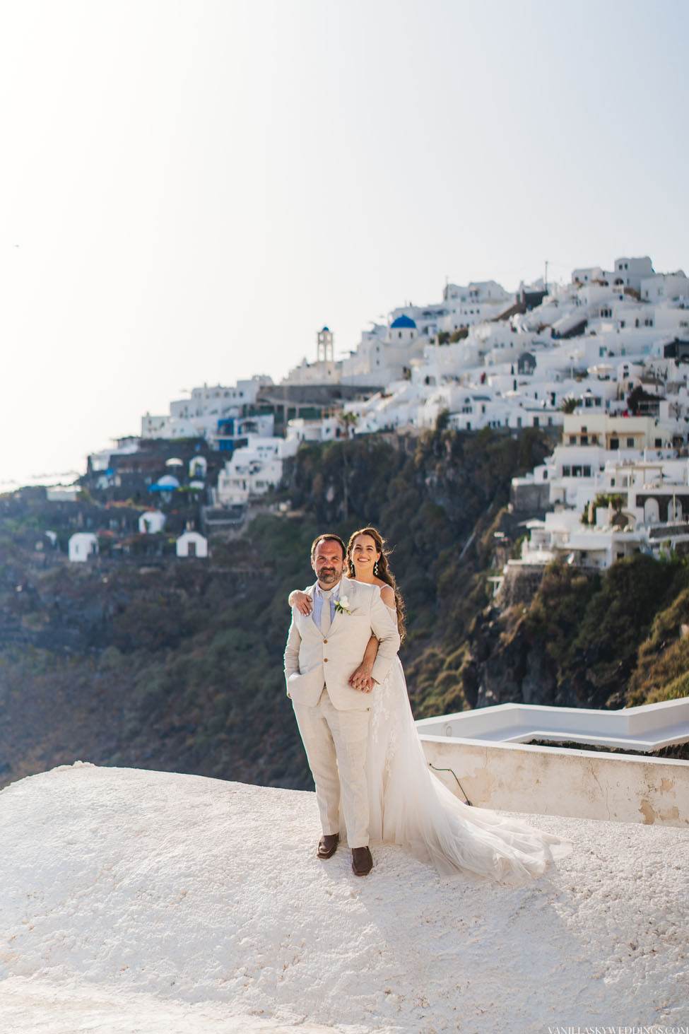 rocabella-hotel-wedding-elopement-infiniti-kiosk-santorini-greece-imerovigli