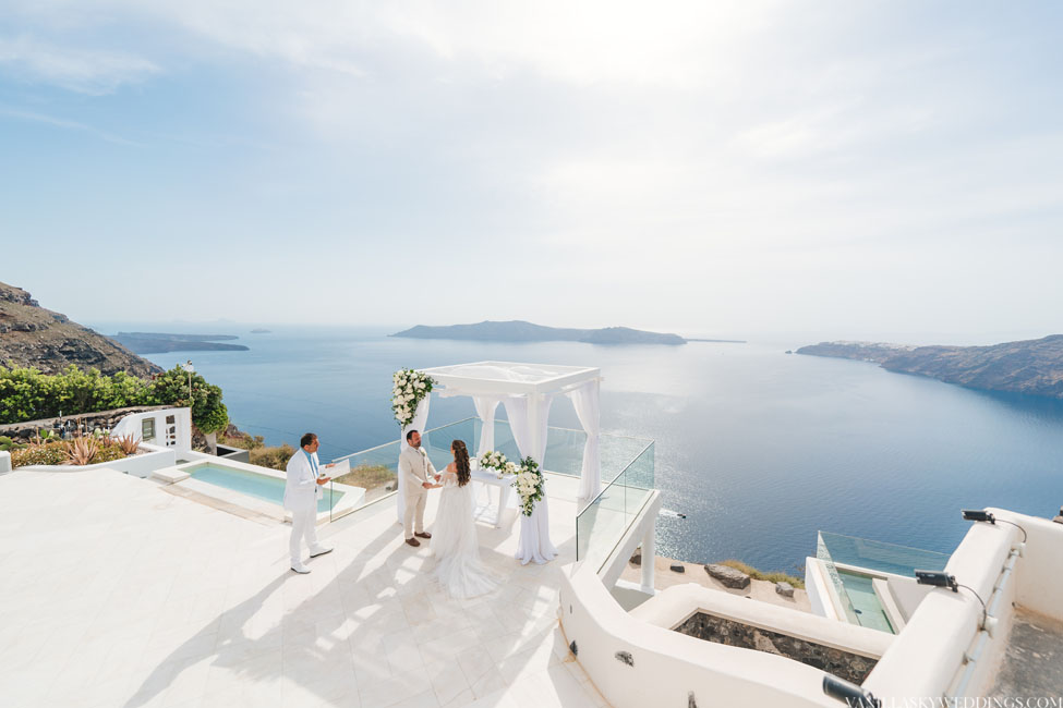 rocabella-hotel-wedding-elopement-infiniti-kiosk-santorini-greece-imerovigli