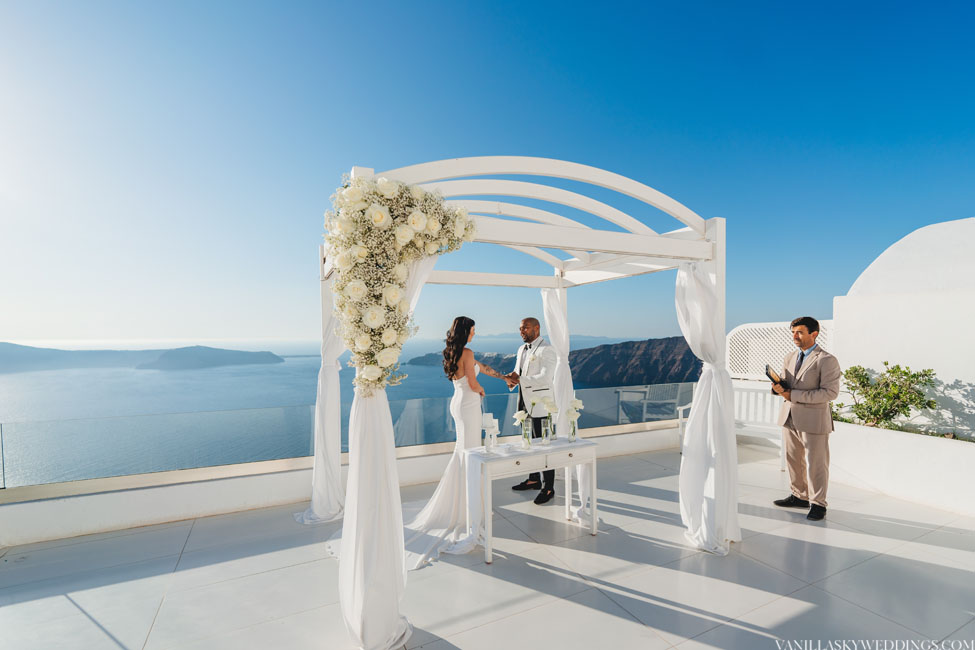 elopement-at-andromeda-villas-hotel-santorini-greece-ceremony