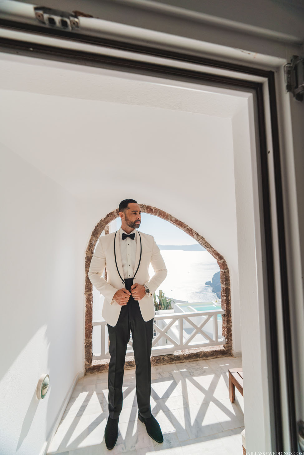 dana-villas-santorini-greece-wedding-elopement-venue