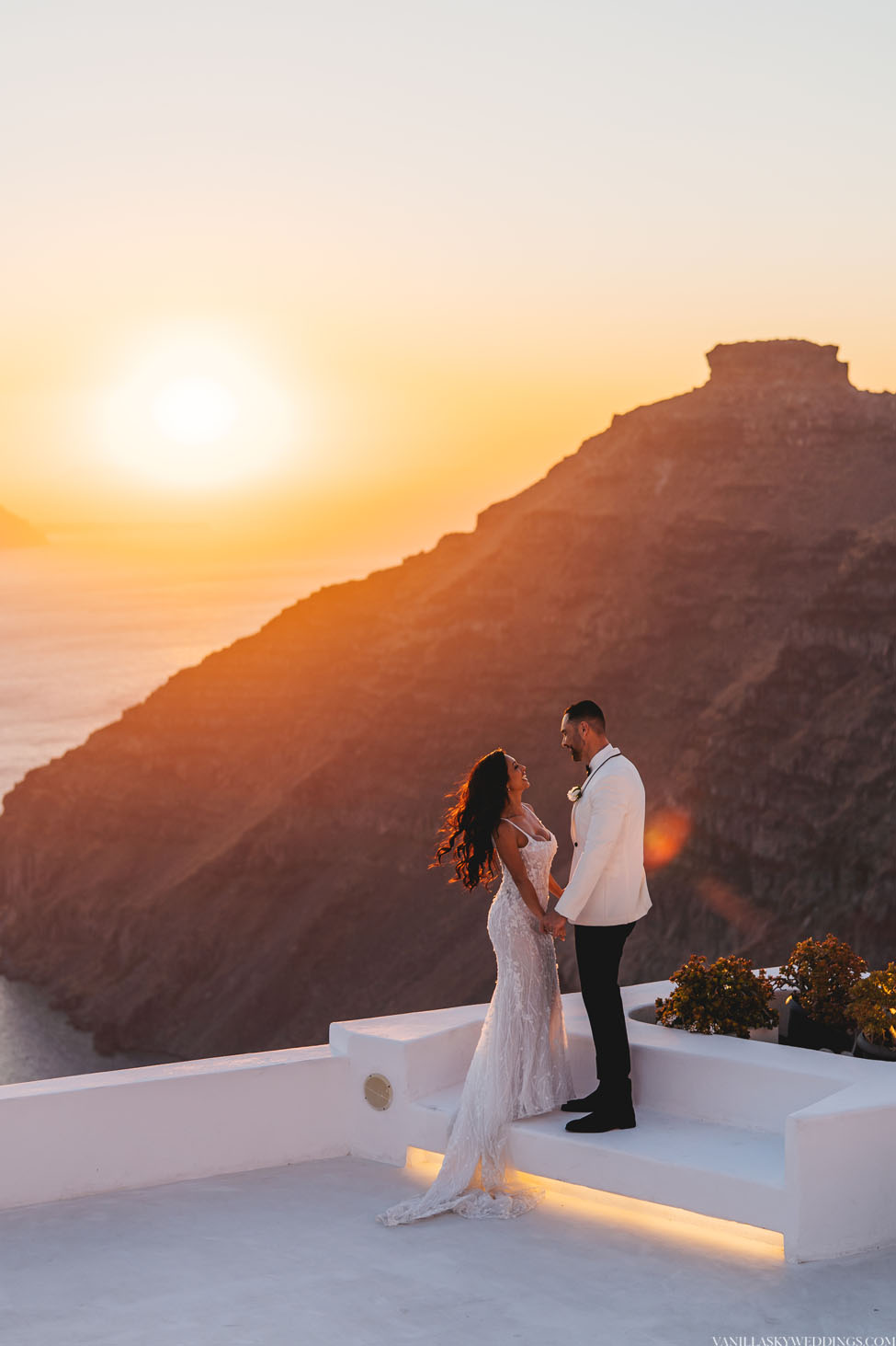 dana-villas-santorini-greece-wedding-elopement-venue