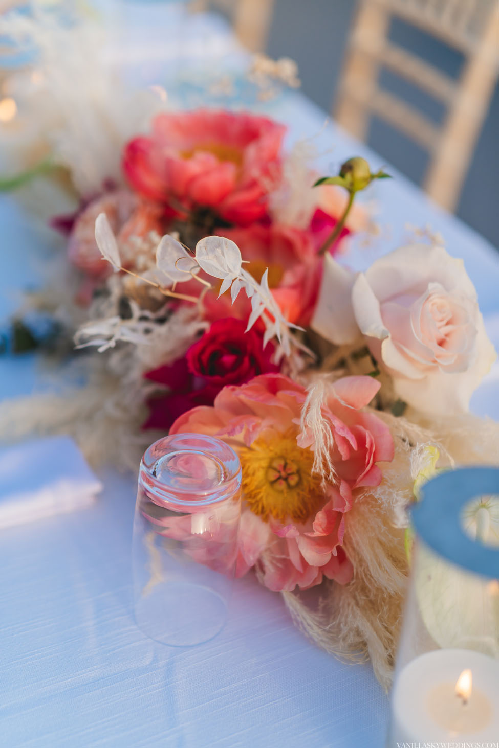 canaves-elopement-wedding-in-santorini-greece-oia