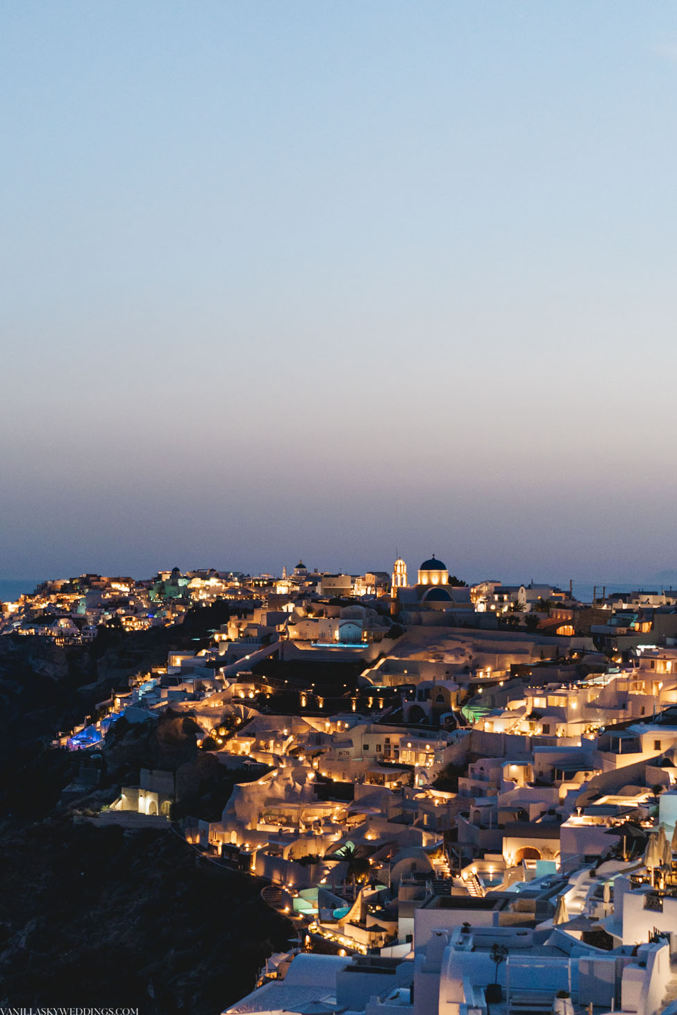 canaves-elopement-wedding-in-santorini-greece-oia