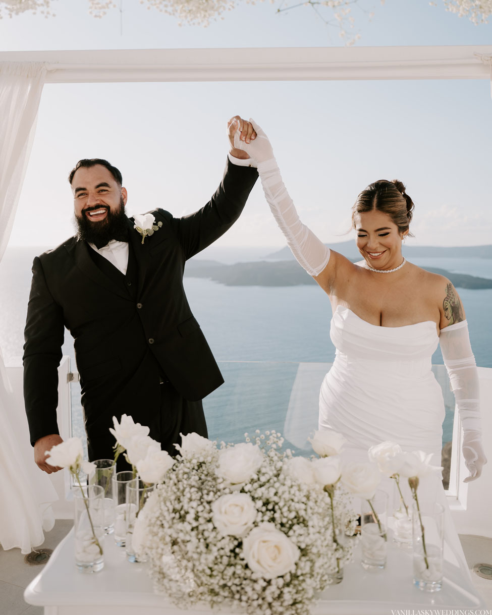 villa-irini-wedding-elopement-santorini-greece