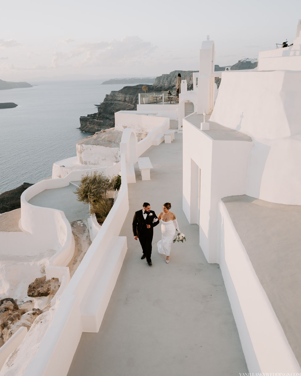 villa-irini-wedding-elopement-santorini-greece