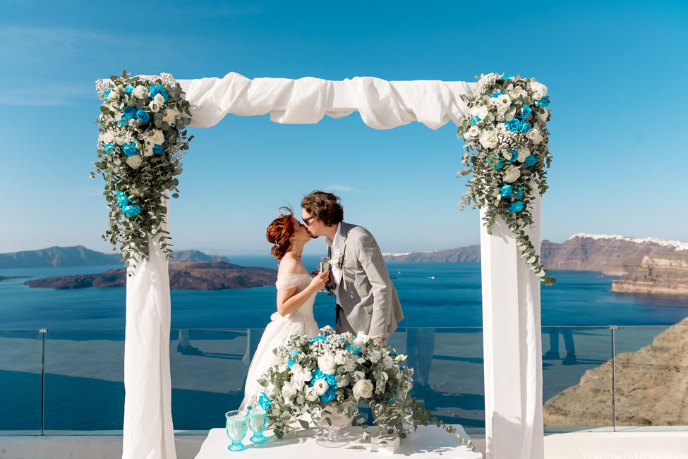 elviento_santorini_greece_elopement_wedding_by_vanilla_sky_weddings