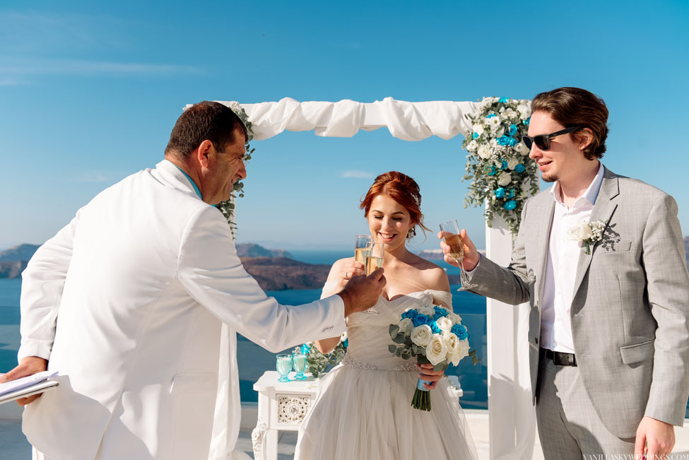 elviento_santorini_greece_elopement_wedding_by_vanilla_sky_weddings