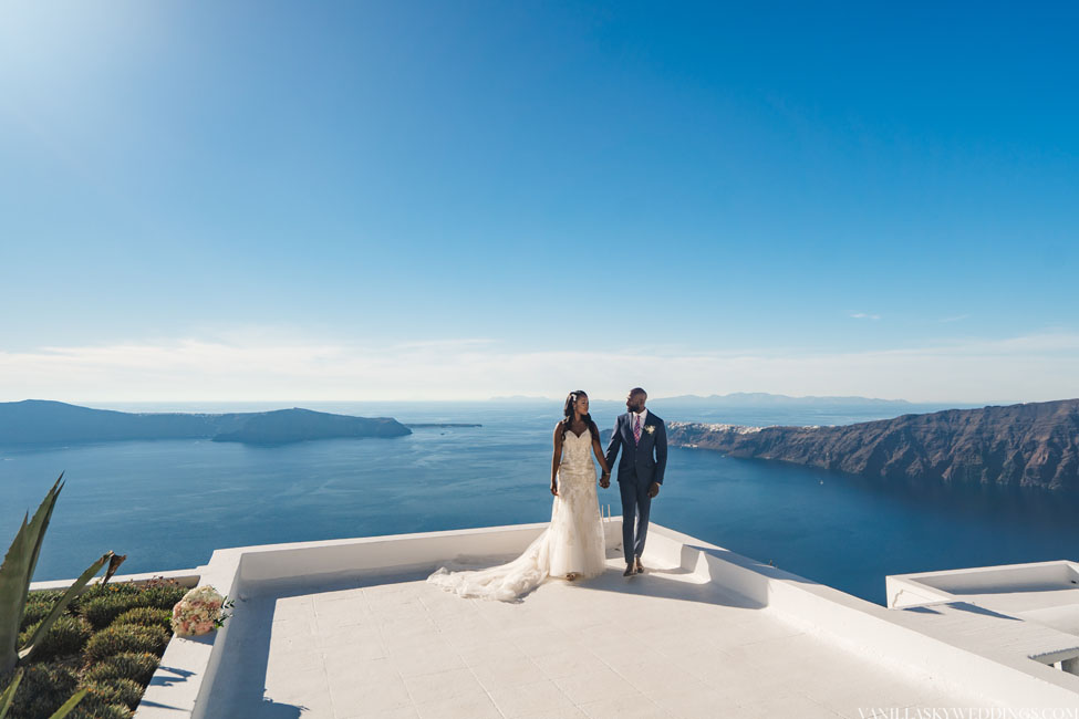 elopement-ceremony-andromeda-villas-venue-santorini-greece-symbolic