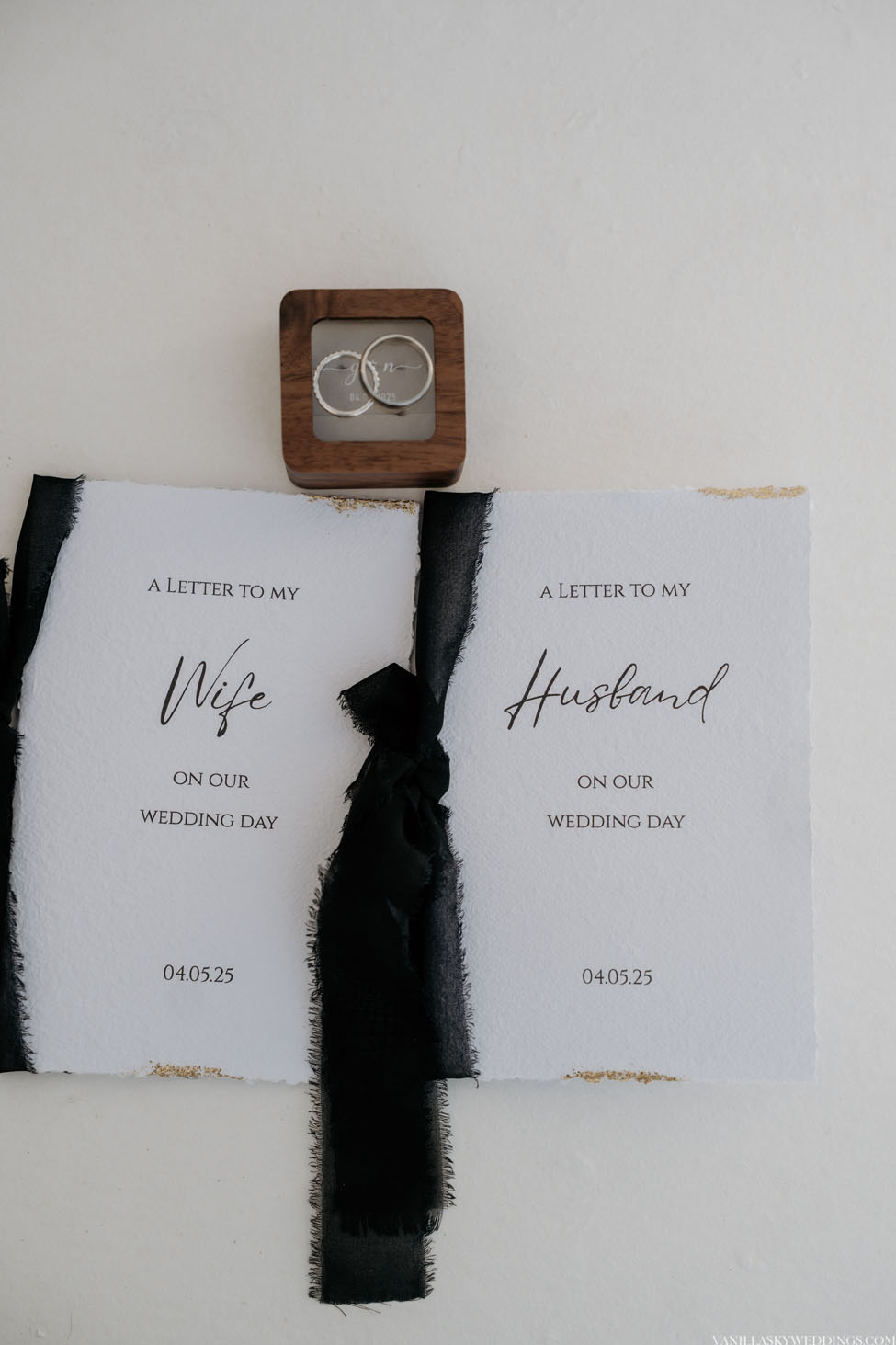 villa-irini-wedding-elopement-santorini-greece
