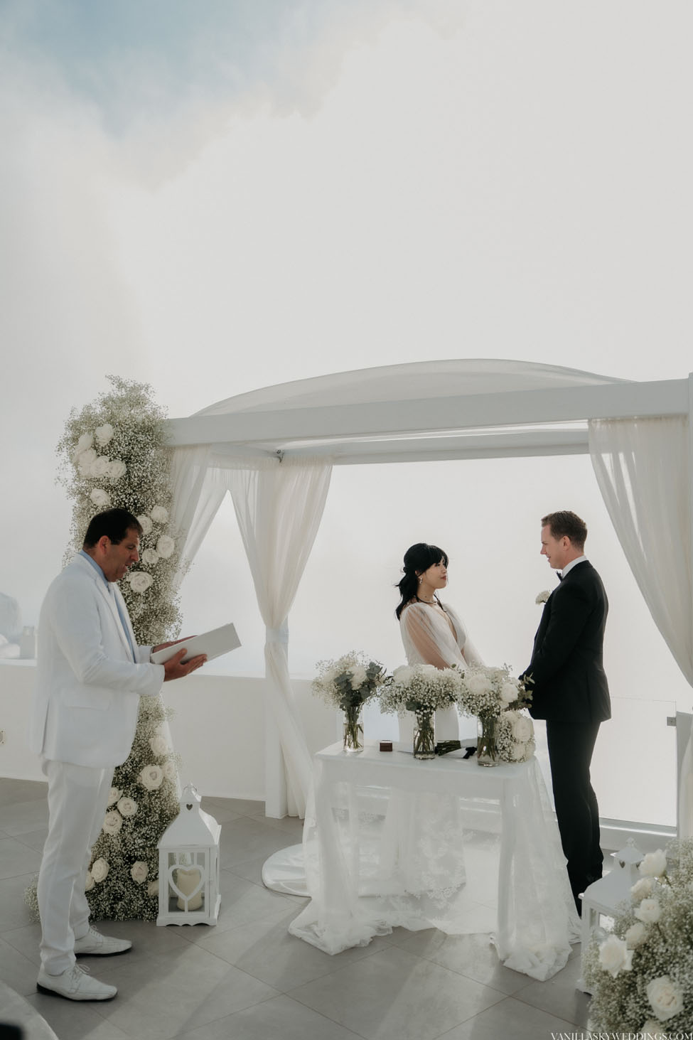 villa-irini-wedding-elopement-santorini-greece-2025-marriage-ceremony-civil
