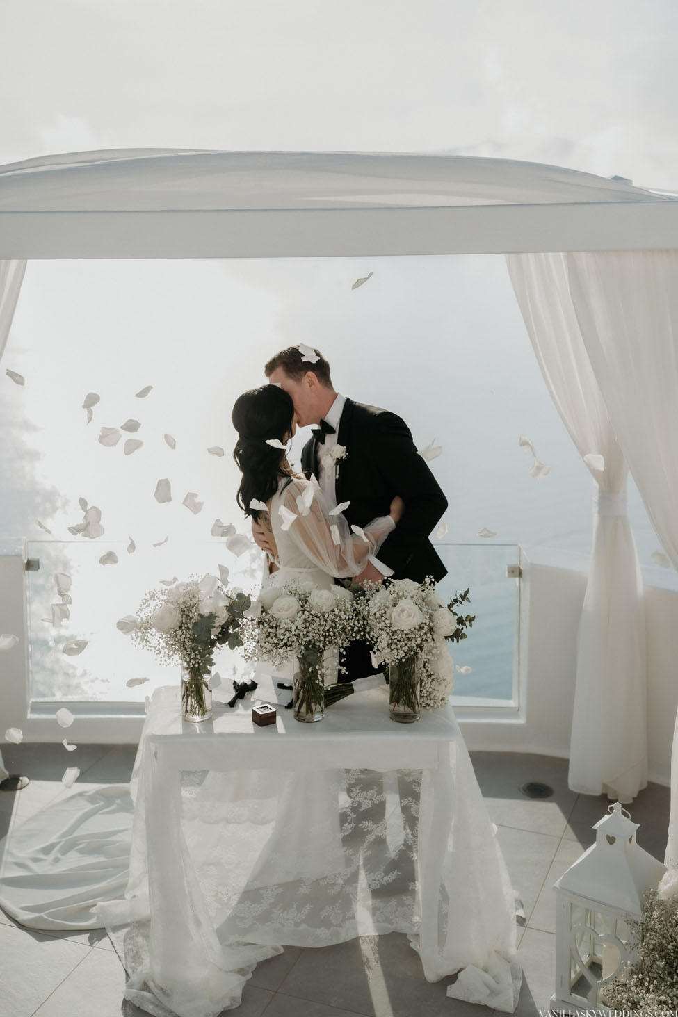 villa-irini-wedding-elopement-santorini-greece-2025-marriage-ceremony-civil