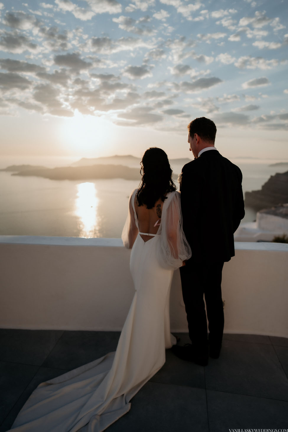 villa-irini-wedding-elopement-santorini-greece-2025-marriage-ceremony-civil