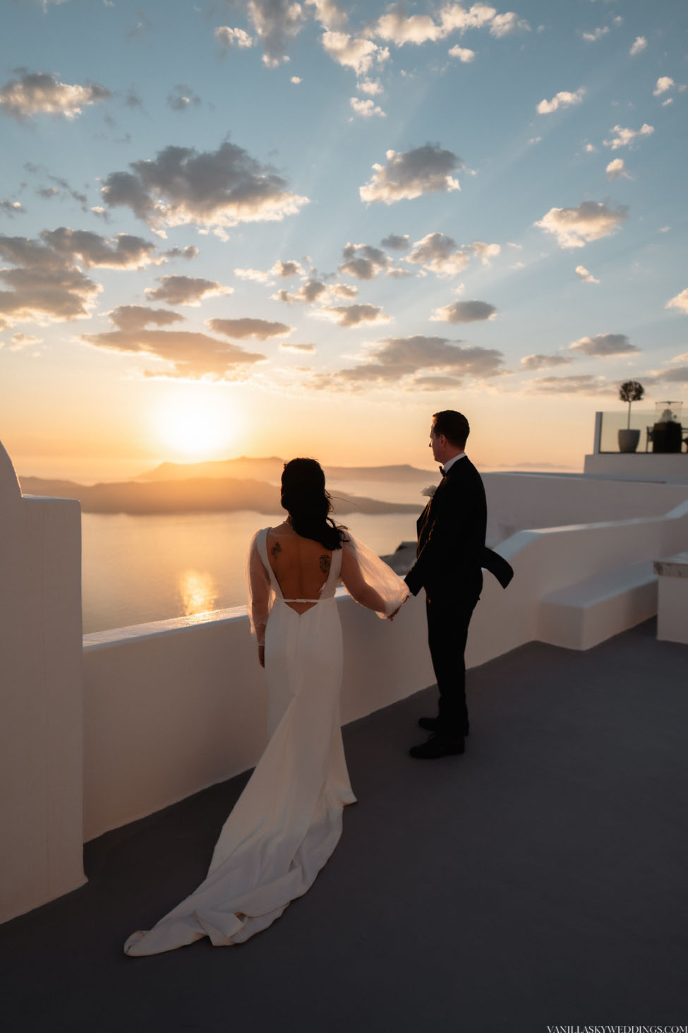 villa-irini-wedding-elopement-santorini-greece-2025-marriage-ceremony-civil