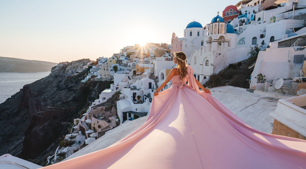 new-pink-floating-dress-santorini-greece-photo-shoot_3.jpg