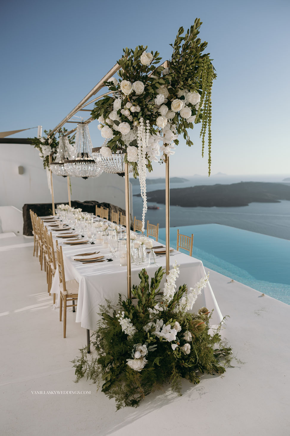 dana_villas-wedding_venue_santorini_greece_vanilla_sky_planner_ceremony_elopement