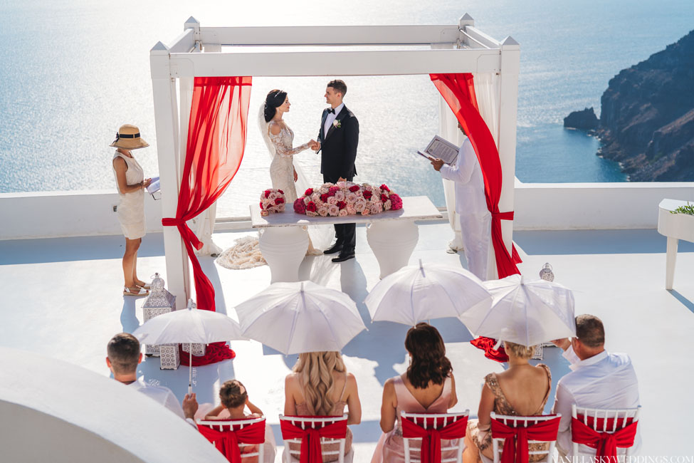 dana-villas-wedding-santorini-greece-couple-elopement-planning-coordination-agency