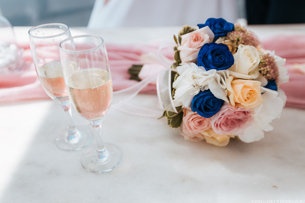 santorini_wedding_bouquets