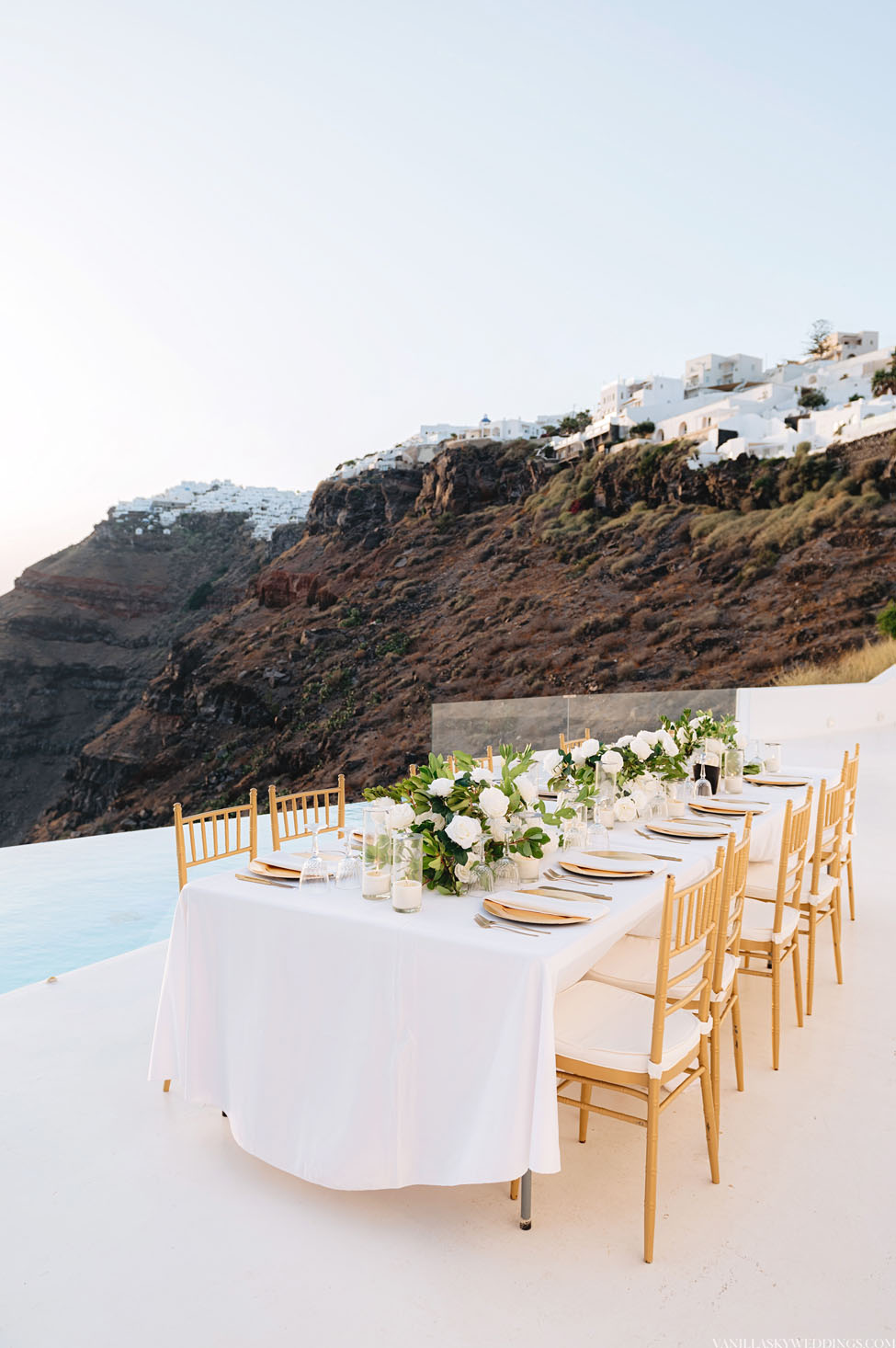 dana_villas_wedding_venue_santorini_greece