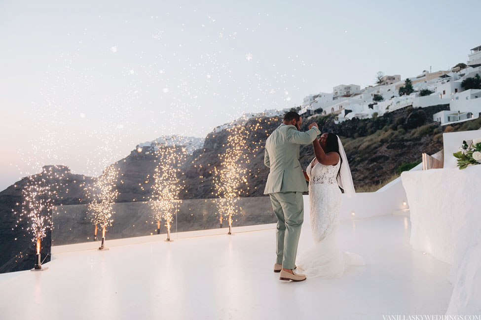 dana_villas_wedding_venue_santorini_greece