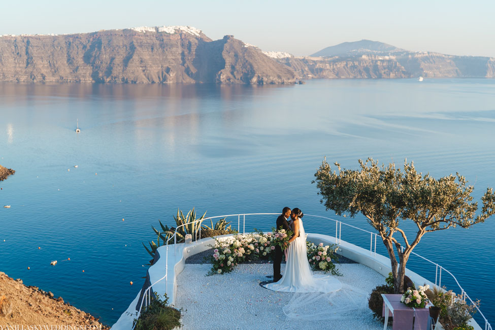 santorini-island-civil-wedding-greece-сivil-documents-russian